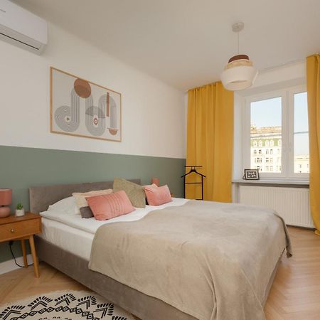 Apartment For 6 People Near Royal Baths Park By Renters Prestige Warszawa Zewnętrze zdjęcie