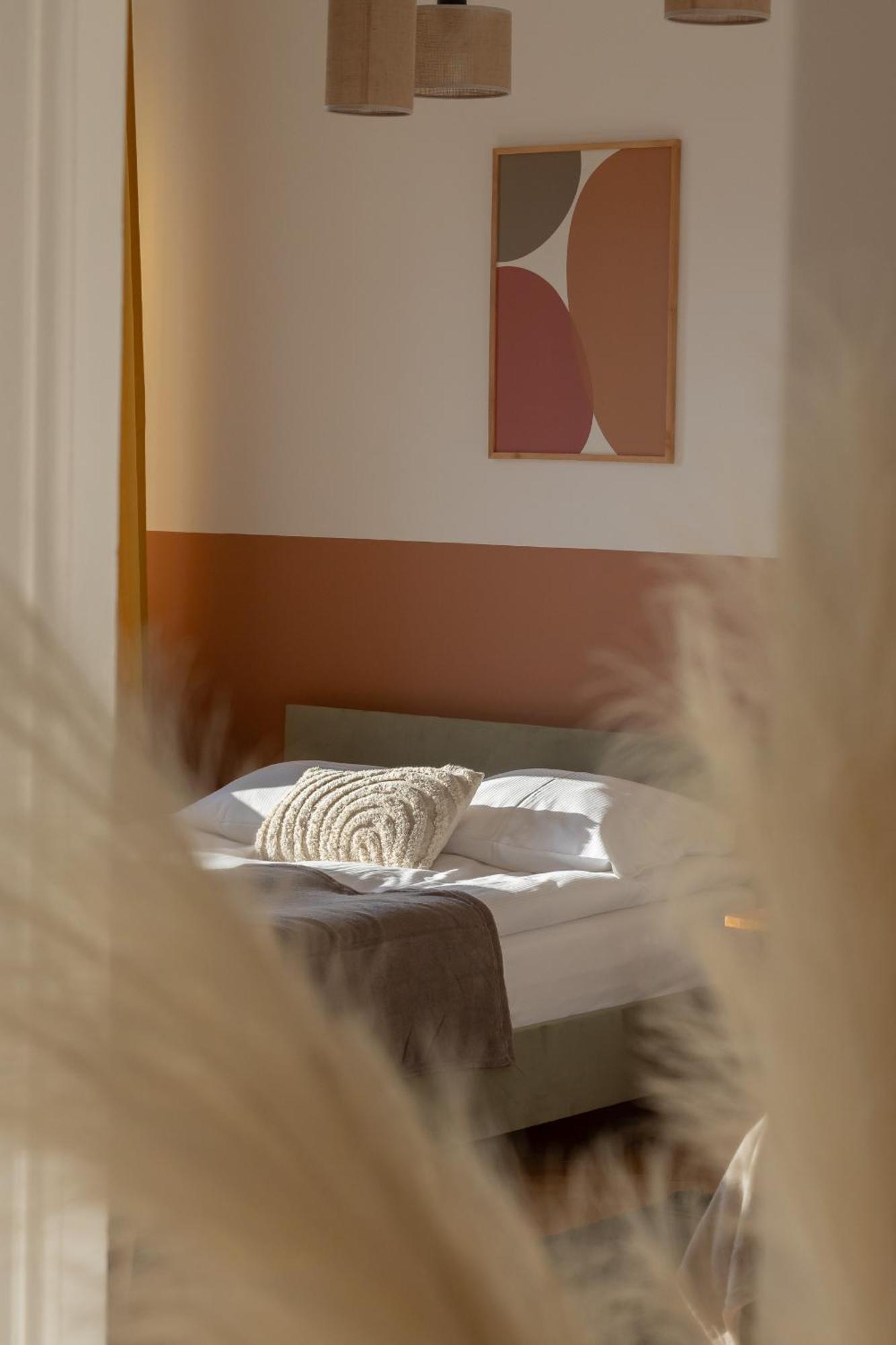 Apartment For 6 People Near Royal Baths Park By Renters Prestige Warszawa Zewnętrze zdjęcie