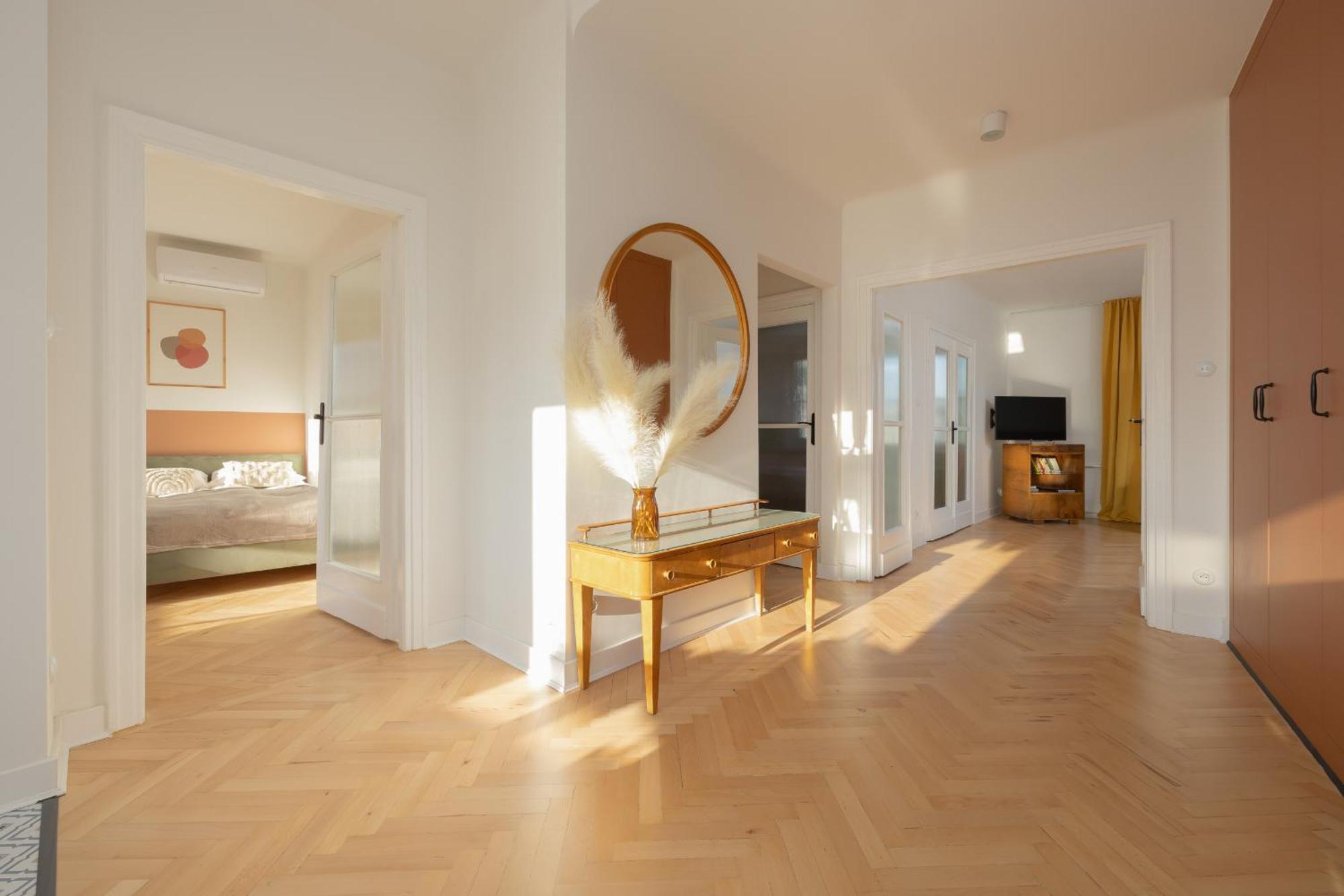 Apartment For 6 People Near Royal Baths Park By Renters Prestige Warszawa Zewnętrze zdjęcie
